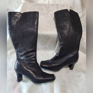 Elegant Chico's "Branelli" Black Leather Women's Boots Sz 8!